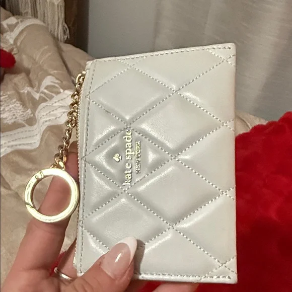Kate Spade Quilted Cream Card Holder with Gold Accent - Picture 4 of 9